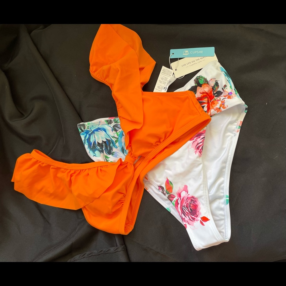 Cupshe bikini Brand New